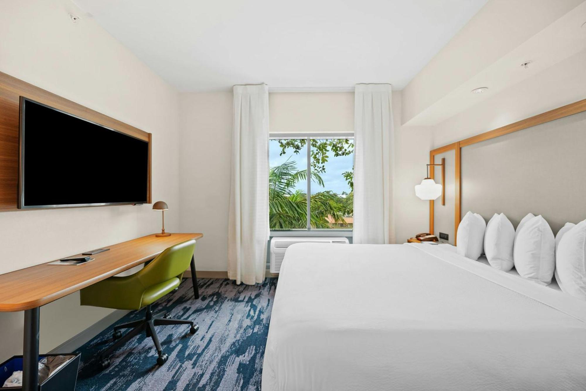 Fairfield Inn & Suites Fort Lauderdale Airport & Cruise Port Dania Beach Exterior photo